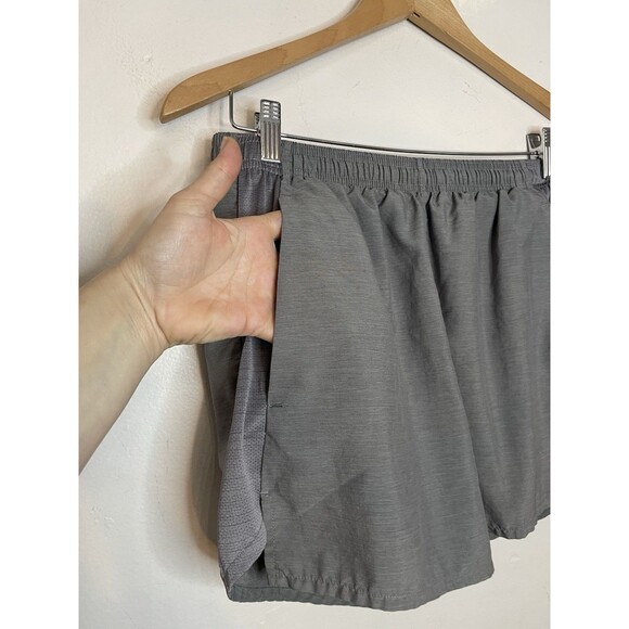 Nike Dri Fit WoMen's Small Gray Running Shorts Lined Active 4" Inseam - Picture 4 of 10